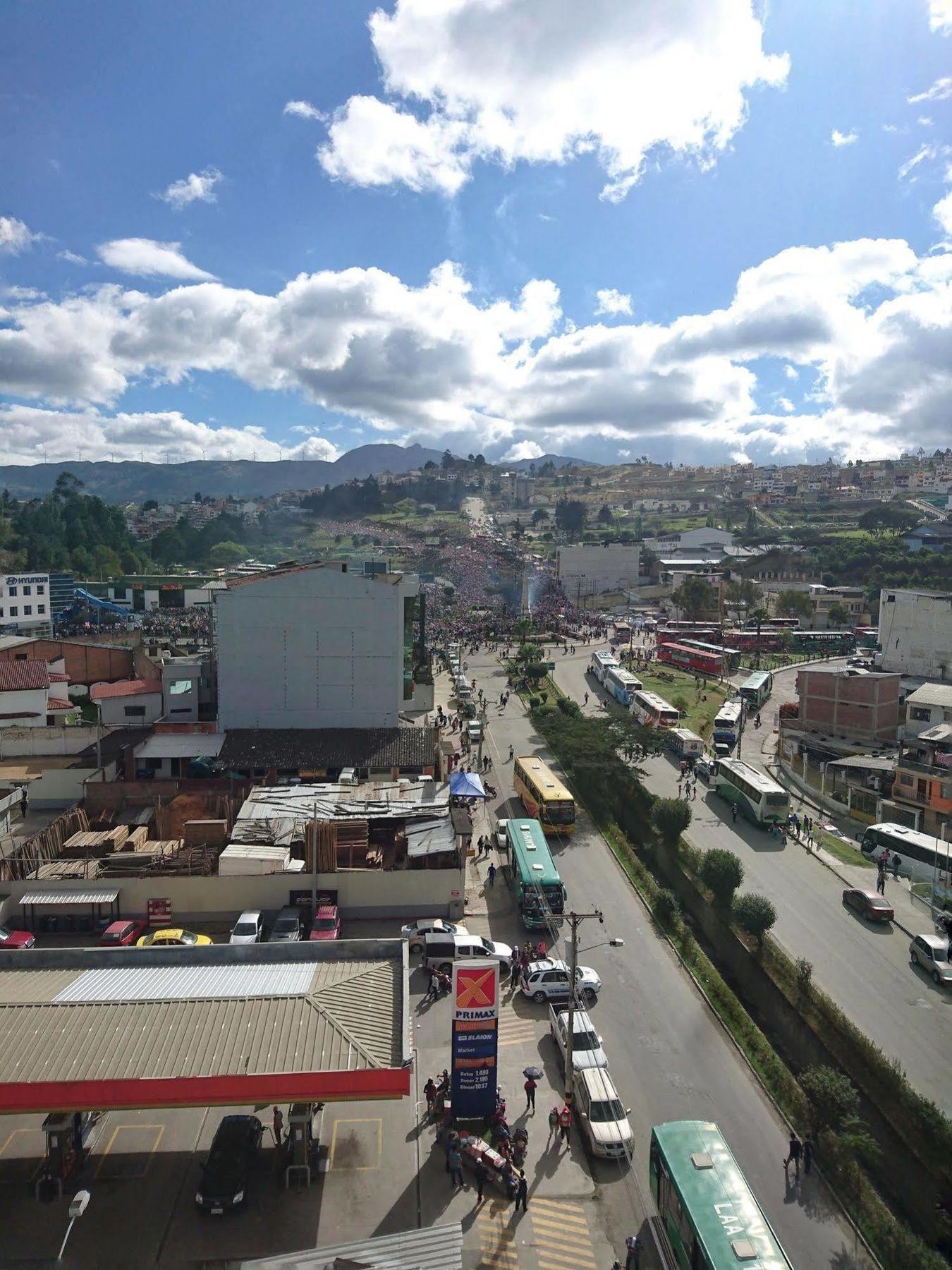 Casben Hotel Loja Exteriér fotografie